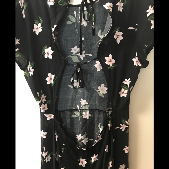 NWT UO Long Black Floral Print Tie Back Dress - Picture 6 of 7